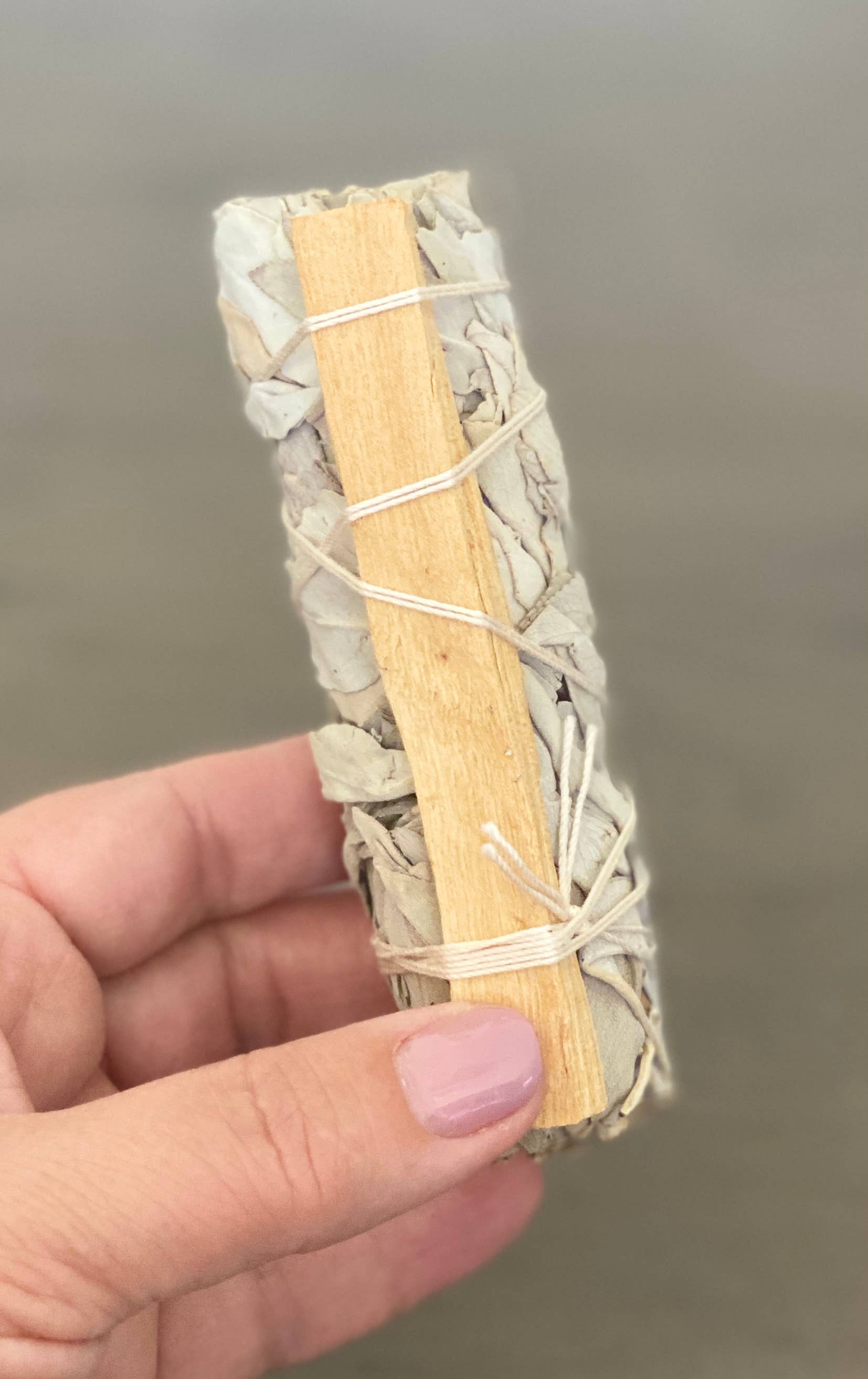 White Sage & Palo Santo Smudge Sticks – Cleansing Bundle