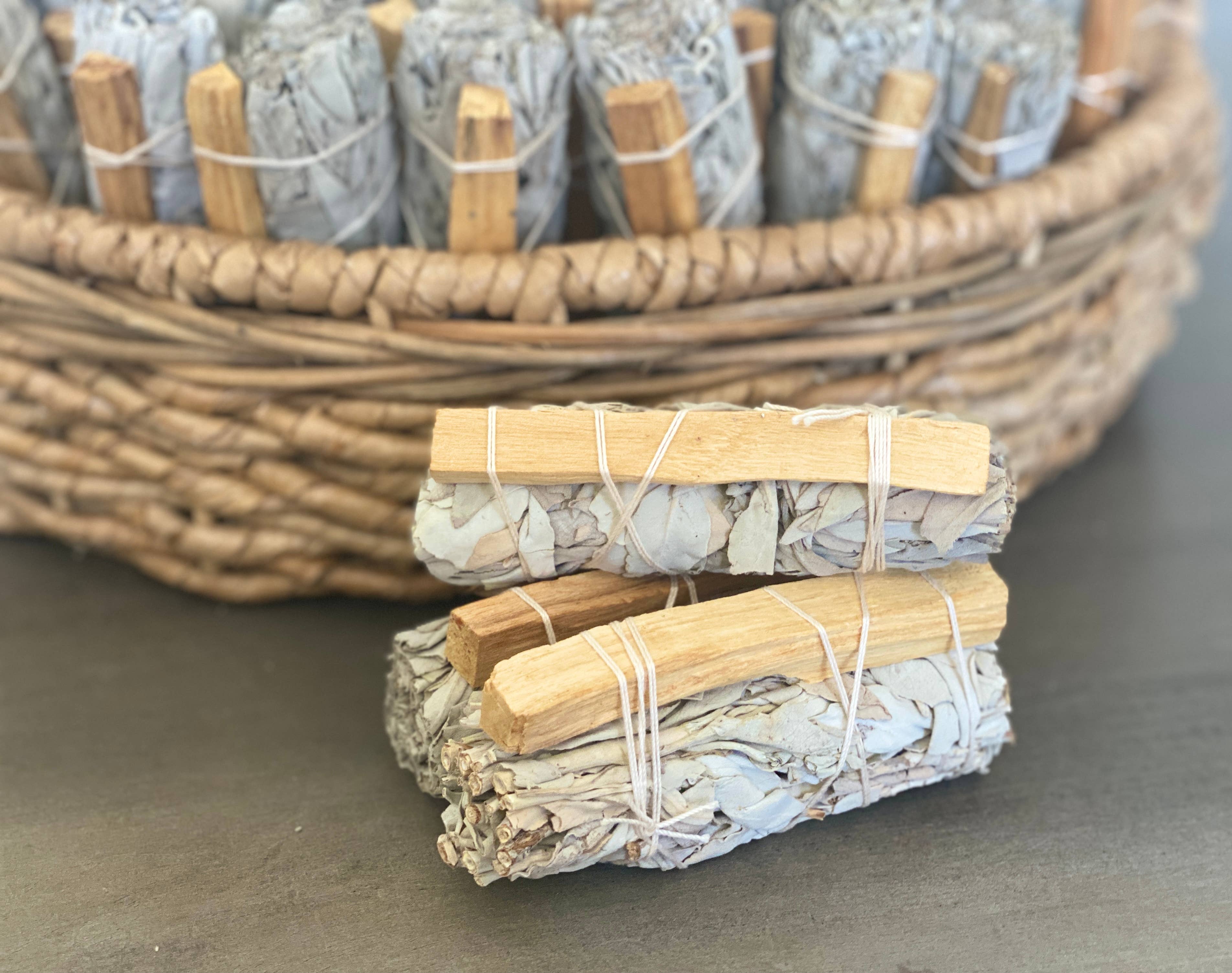 White Sage & Palo Santo Smudge Sticks – Cleansing Bundle
